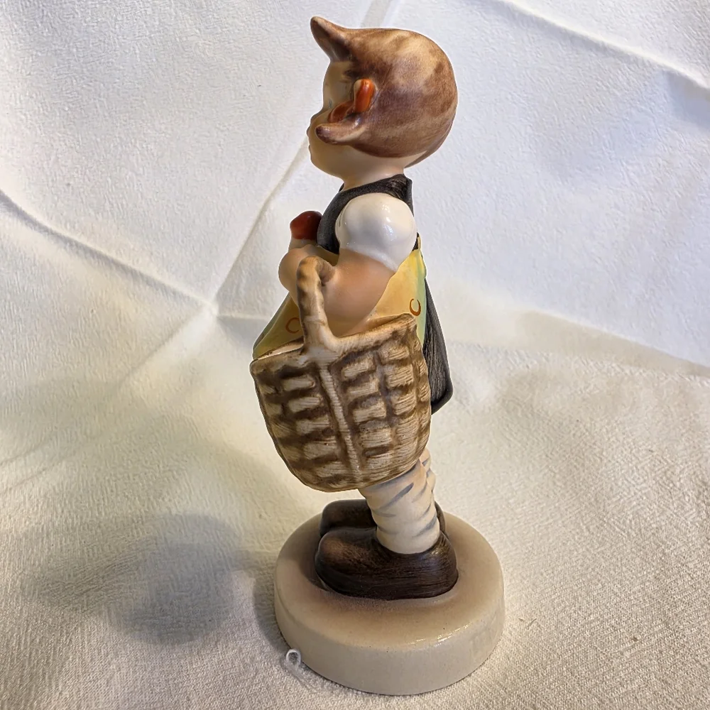 Vintage Goebel Hummel Sister Little Girl With A Basket Figurine TMK 6